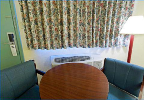 Americas Best Value Inn Winchester Room photo